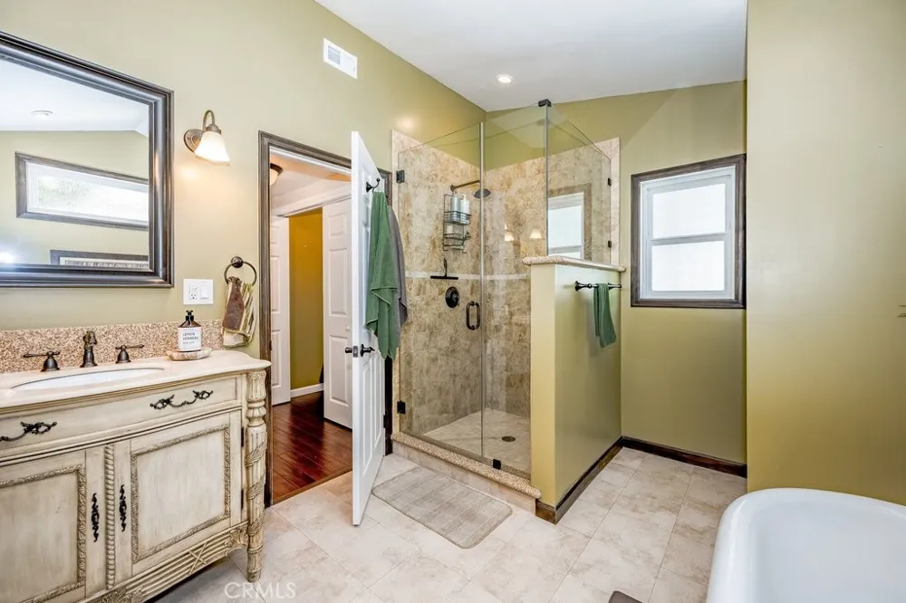 17327 Firma Court Granada Hills, CA 91344