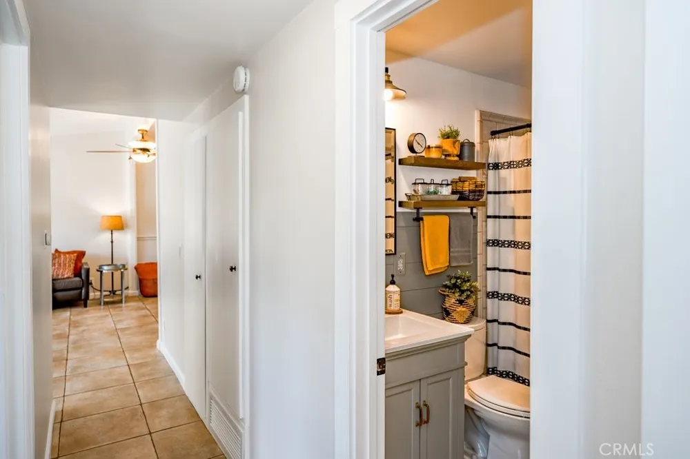 17327 Firma Court Granada Hills, CA 91344