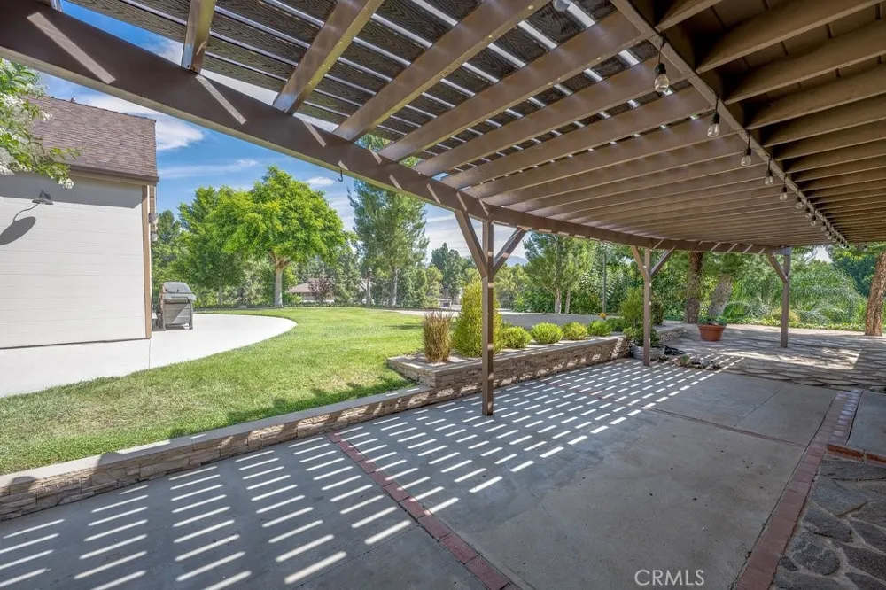 17327 Firma Court Granada Hills, CA 91344