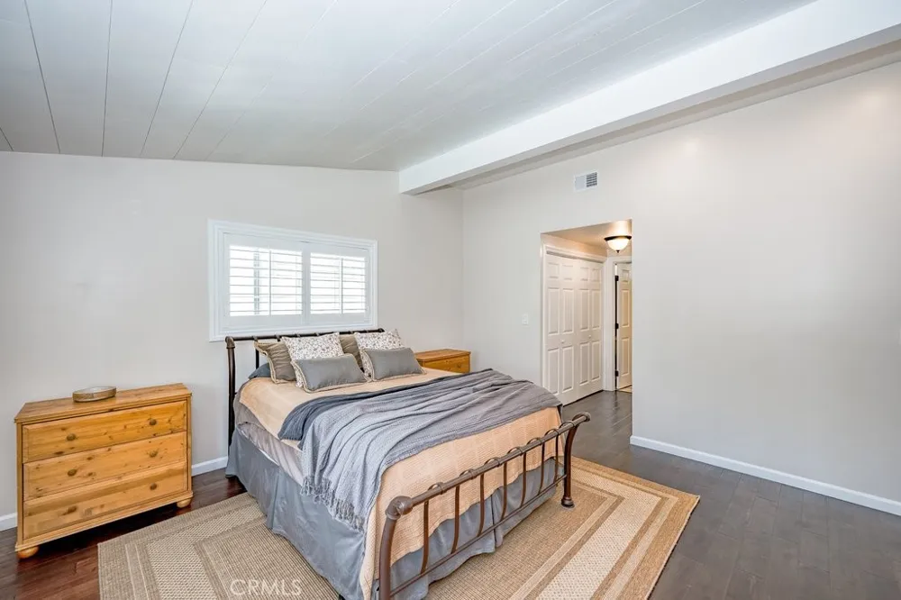 17327 Firma Court Granada Hills, CA 91344