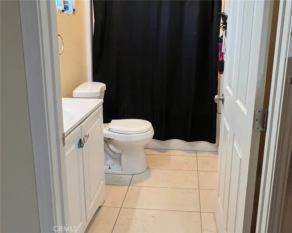 1360 Poplar #2 San Bernardino, CA 92410