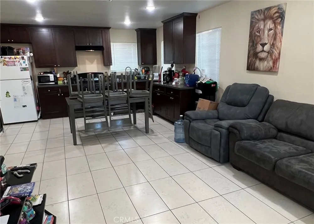 1360 Poplar #2 San Bernardino, CA 92410