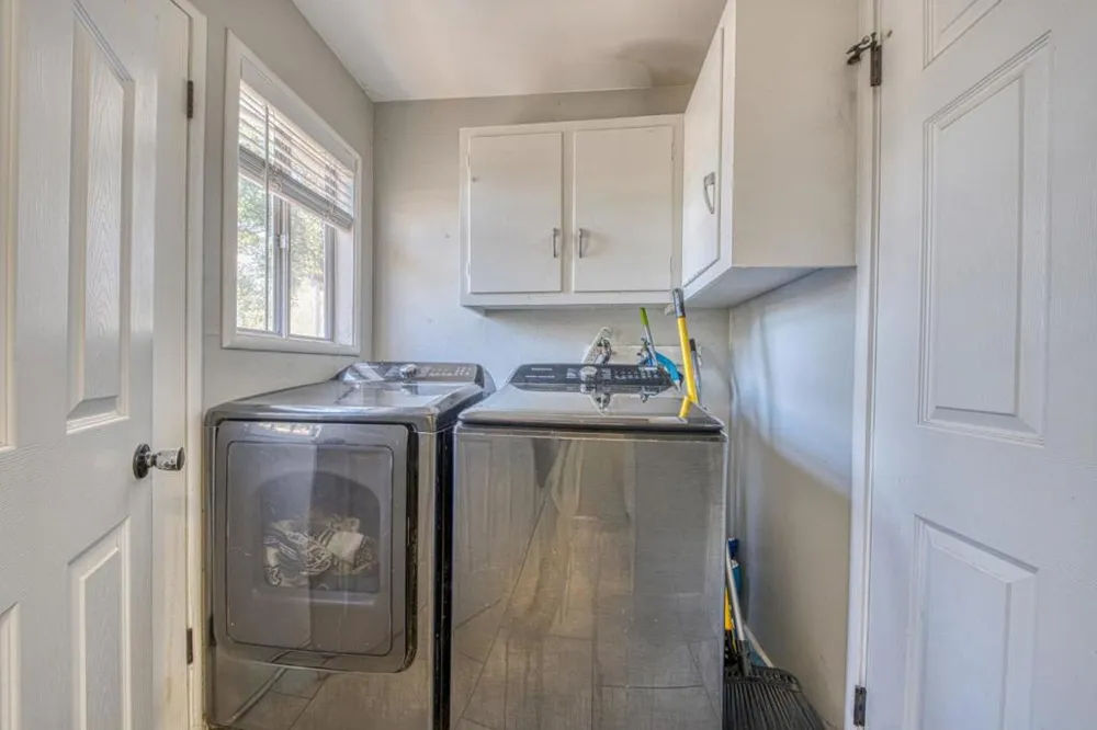 665 Paradise Road #B Salinas, CA 93907