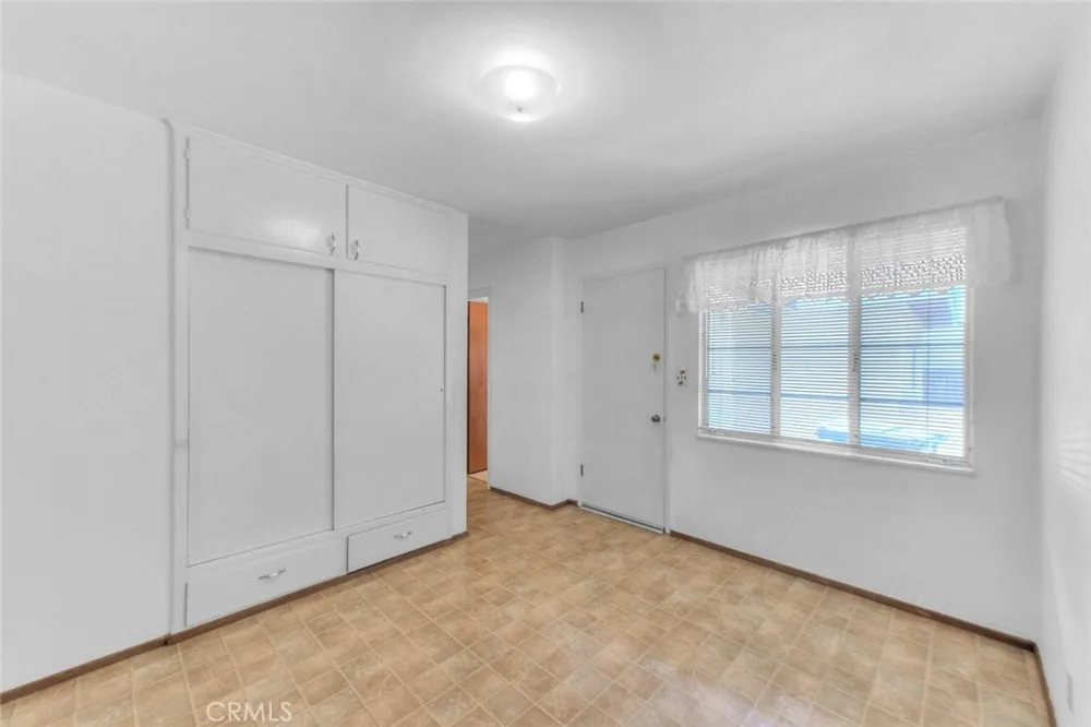 11161 Basye El Monte, CA 91731