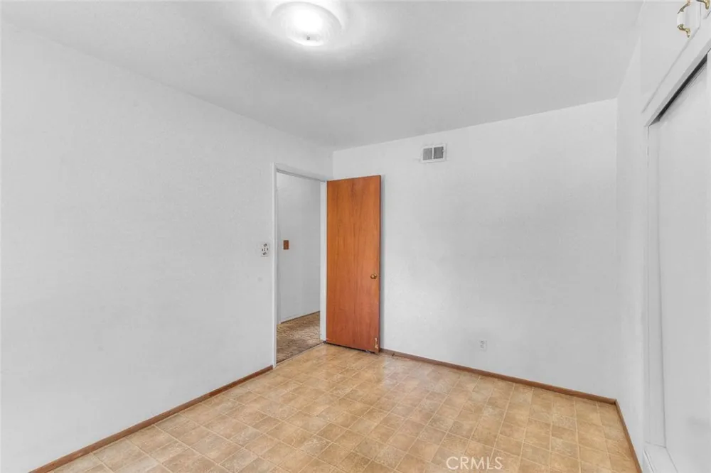 11161 Basye El Monte, CA 91731