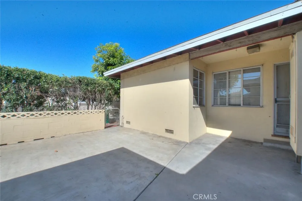 11161 Basye El Monte, CA 91731