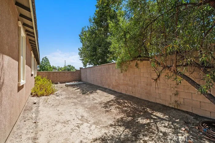 35597 Hawkeye Murrieta, CA 92563