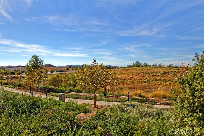 35597 Hawkeye Murrieta, CA 92563