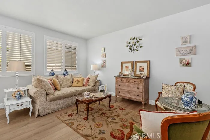 35597 Hawkeye Murrieta, CA 92563