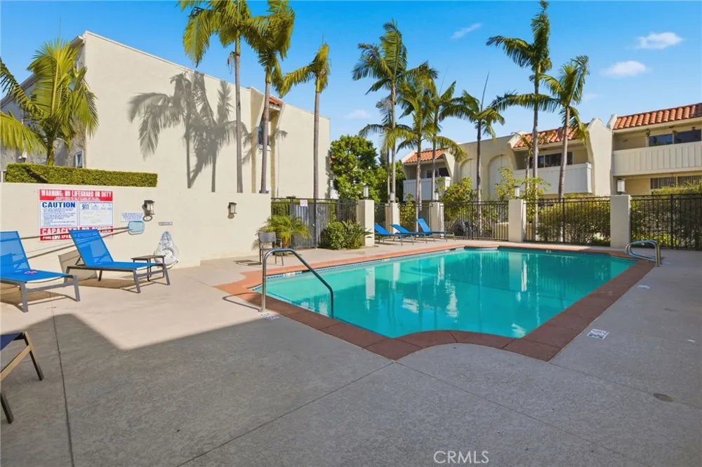 437 2nd Hermosa Beach, CA 90254