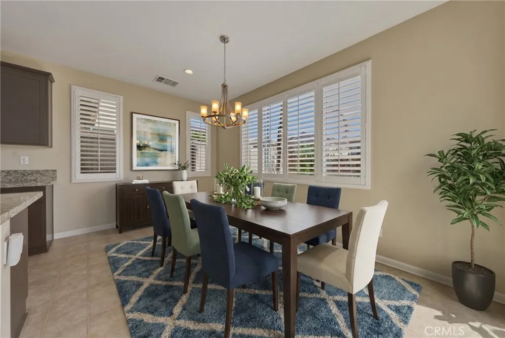 33795 King Yucaipa, CA 92399
