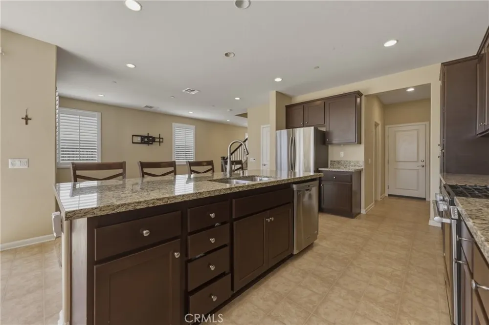 33795 King Yucaipa, CA 92399