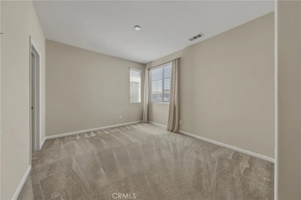 33795 King Yucaipa, CA 92399