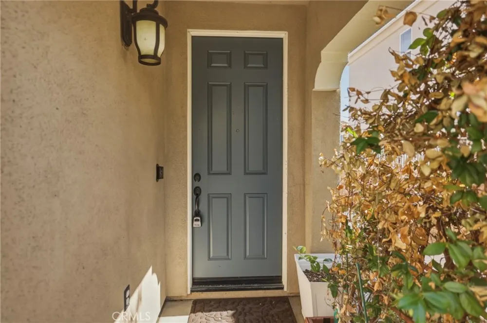 33795 King Yucaipa, CA 92399