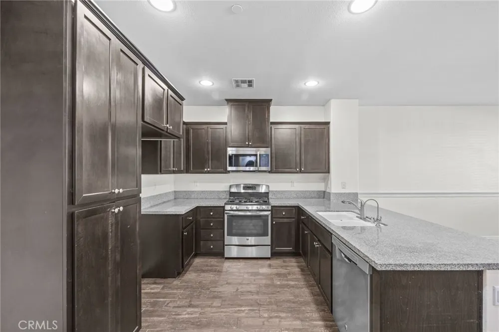16001 Chase #64 Fontana, CA 92336
