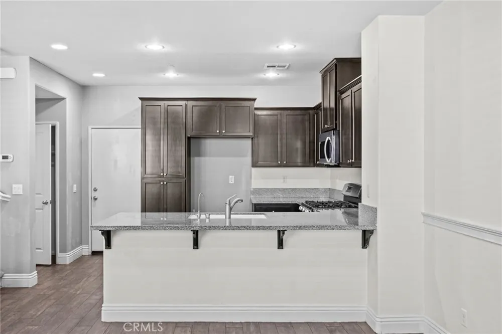 16001 Chase #64 Fontana, CA 92336