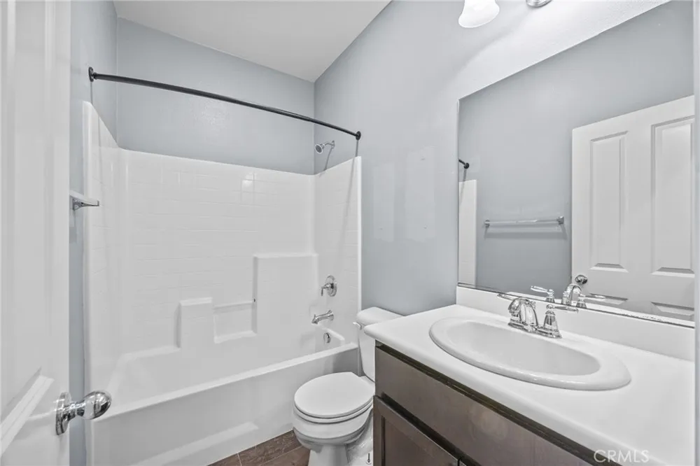 16001 Chase #64 Fontana, CA 92336