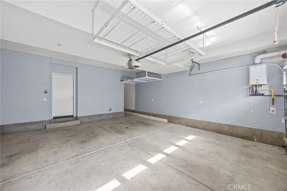 16001 Chase #64 Fontana, CA 92336