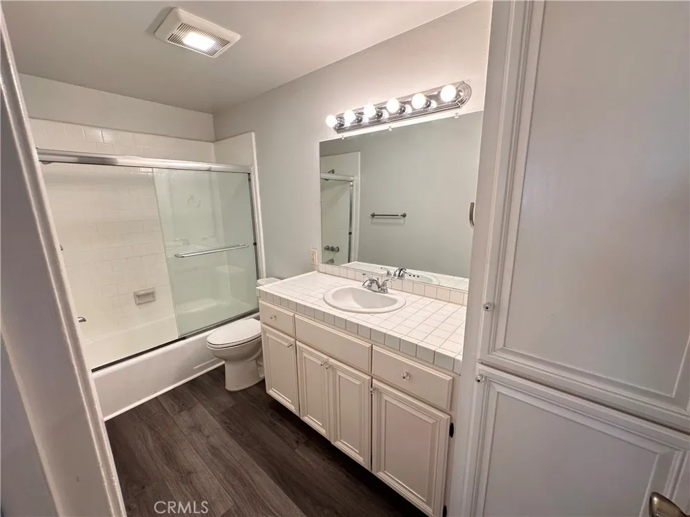 17844 Linda Drive #33 Yorba Linda, CA 92886