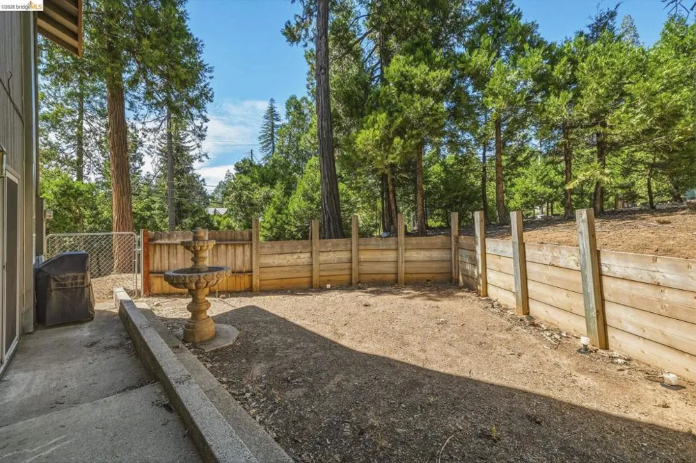 20610 Muheli Mi Wuk Village, CA 95346