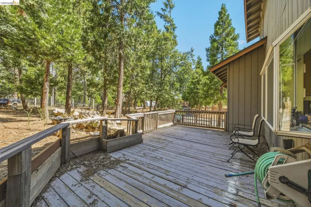 20610 Muheli Mi Wuk Village, CA 95346