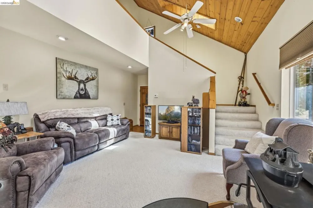 20610 Muheli Mi Wuk Village, CA 95346