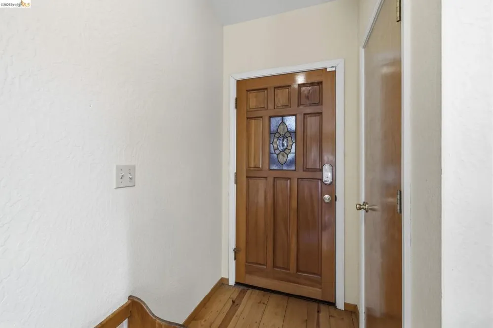 20610 Muheli Mi Wuk Village, CA 95346