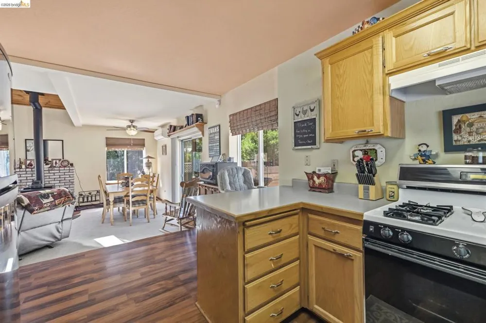 20610 Muheli Mi Wuk Village, CA 95346