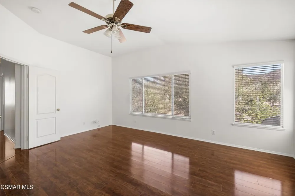 460 Fallbrook Avenue Newbury Park, CA 91320