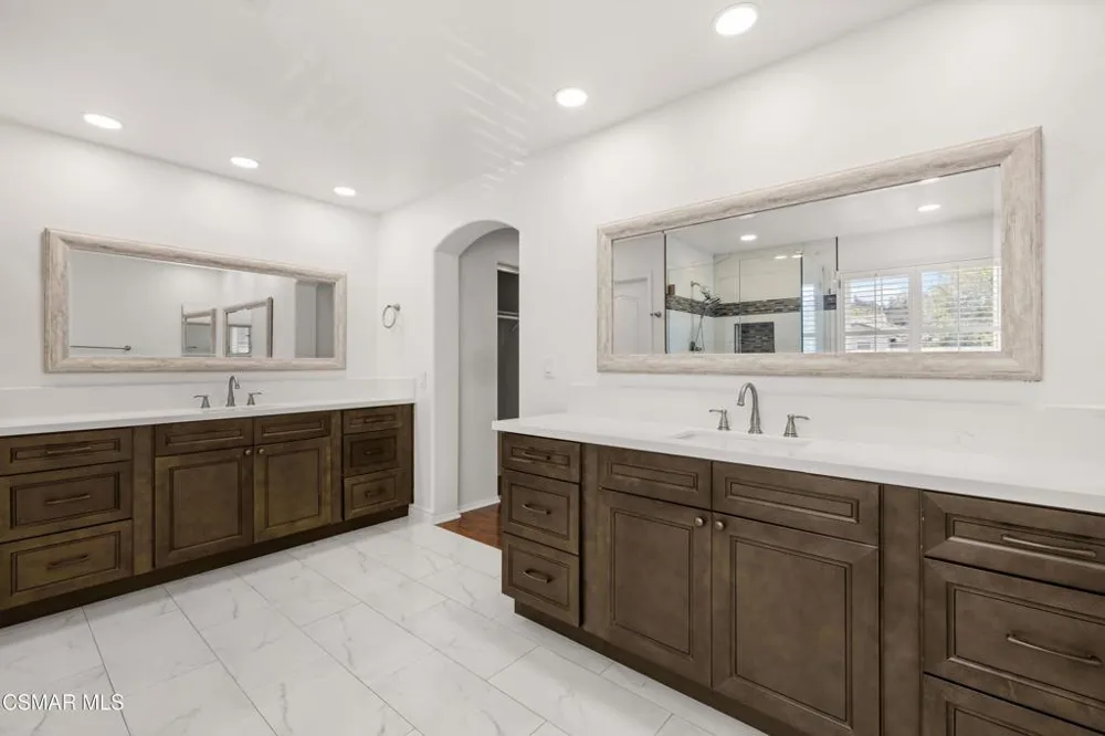 460 Fallbrook Avenue Newbury Park, CA 91320