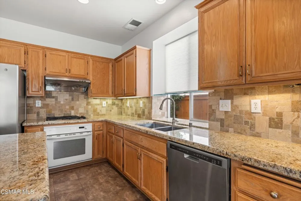460 Fallbrook Avenue Newbury Park, CA 91320