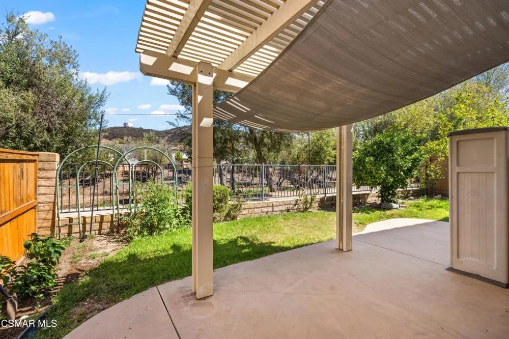 460 Fallbrook Avenue Newbury Park, CA 91320