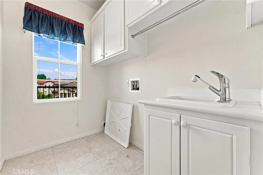 3744 Vista Mendoza Yorba Linda, CA 92886