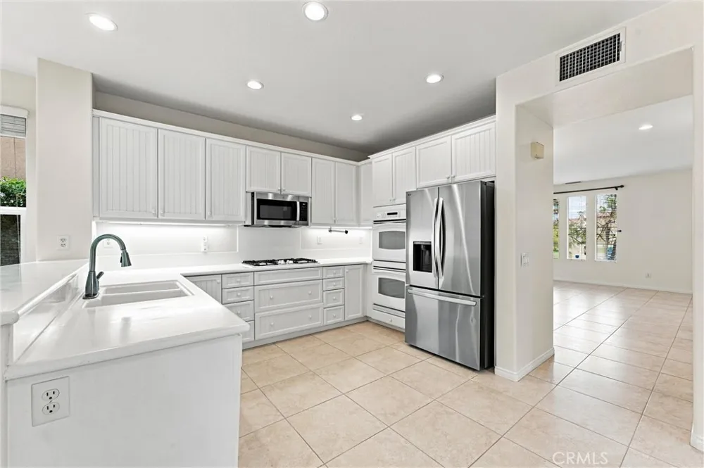 3744 Vista Mendoza Yorba Linda, CA 92886