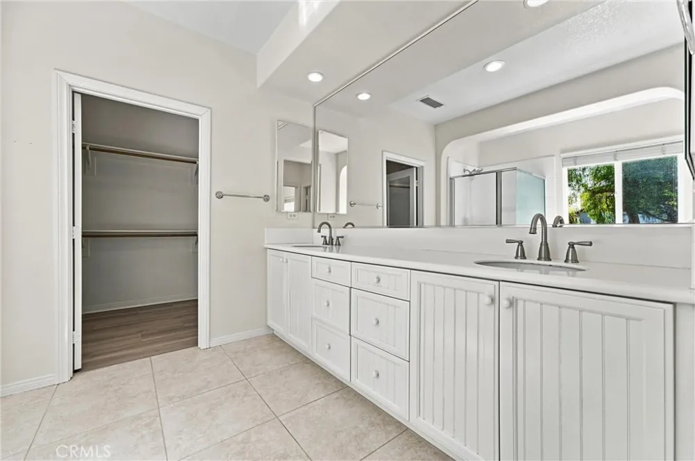 3744 Vista Mendoza Yorba Linda, CA 92886