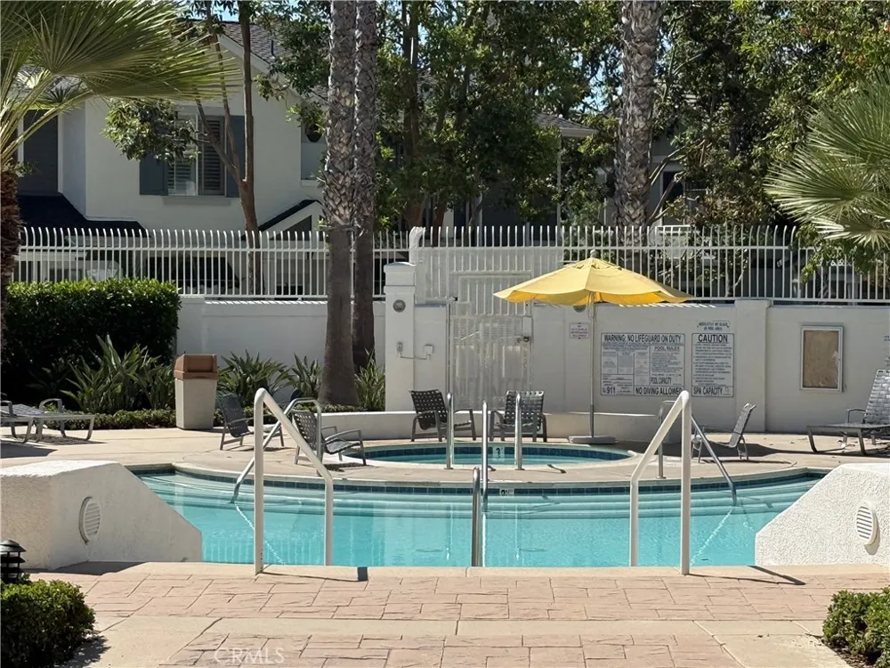 30 Carlsbad Lane Aliso Viejo, CA 92656