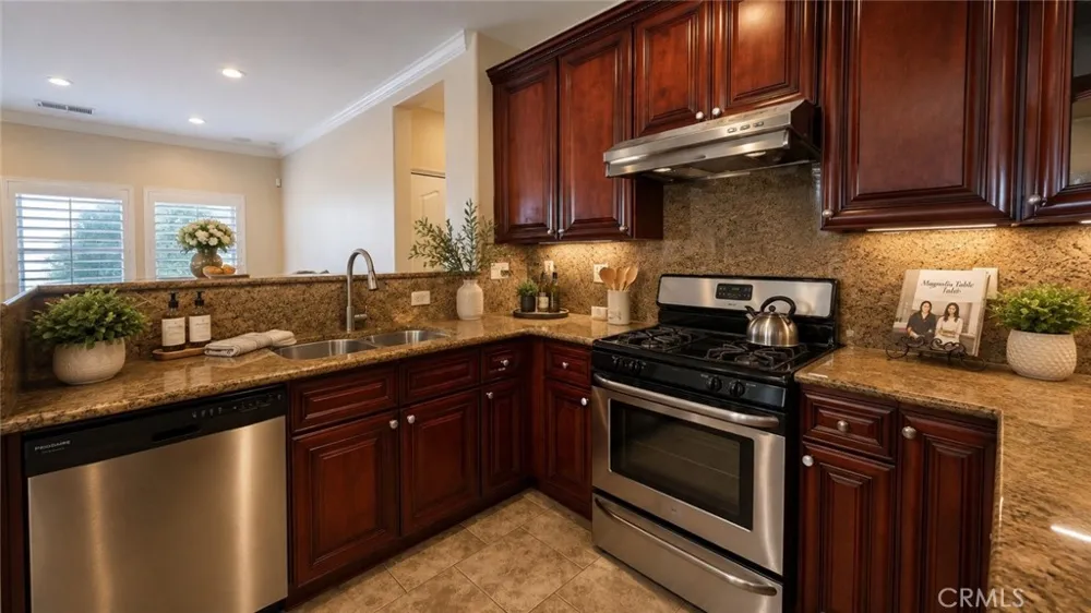 7353 Ellena W #87 Rancho Cucamonga, CA 91730