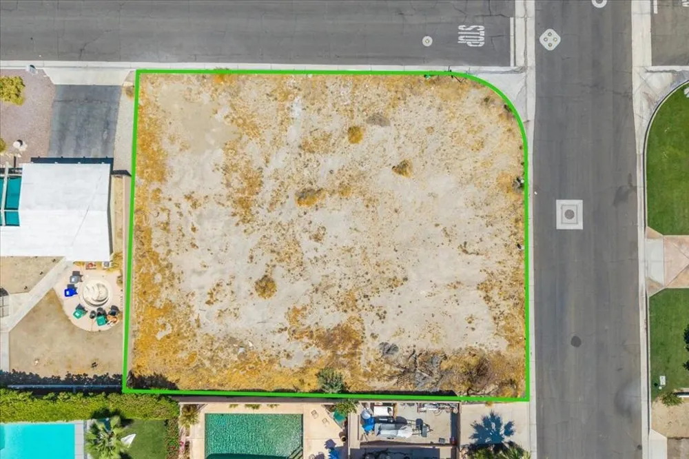 Sun & Moon Lane Palm Desert, CA 92260