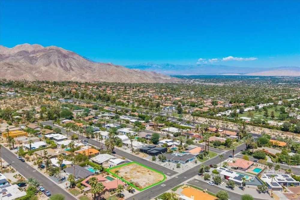 Sun & Moon Lane Palm Desert, CA 92260