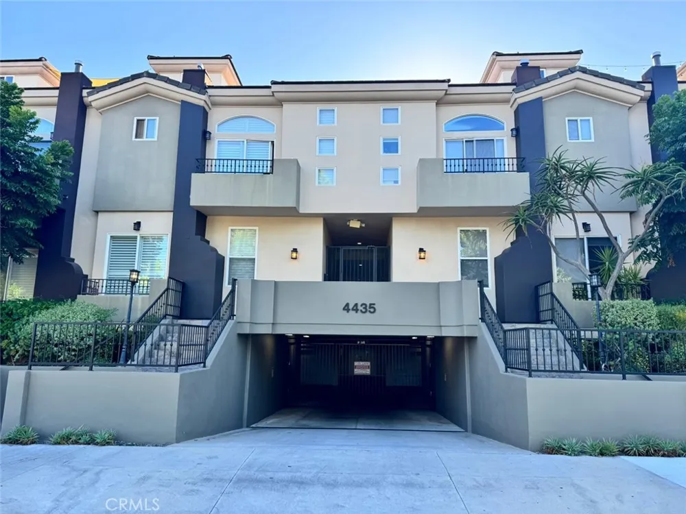 4435 Colfax Ave #102 Studio City, CA 91602