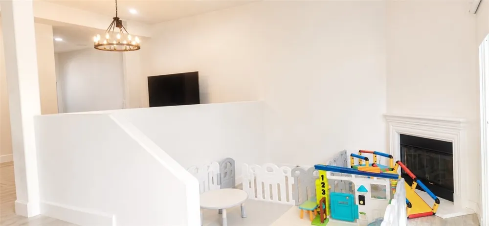 4435 Colfax Ave #102 Studio City, CA 91602