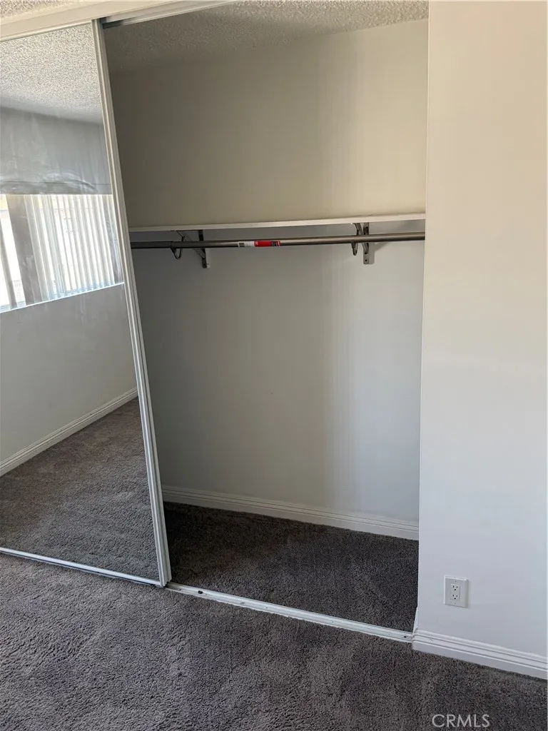 3337 S Durango Los Angeles, CA 90034