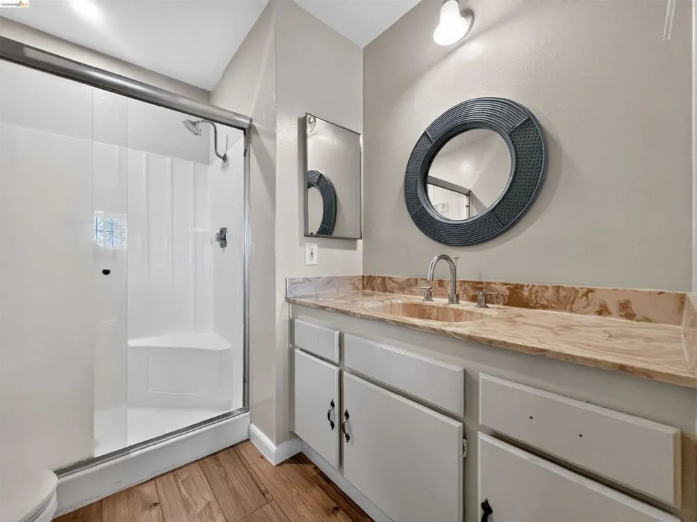909 Mini Dr Vallejo, CA 94589