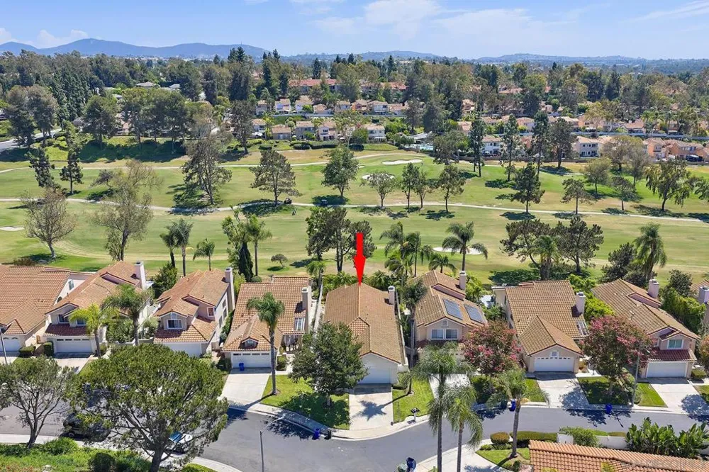 1077 Cordoba Vista, CA 92081