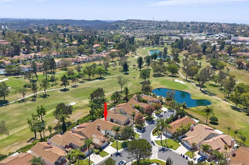 1077 Cordoba Vista, CA 92081
