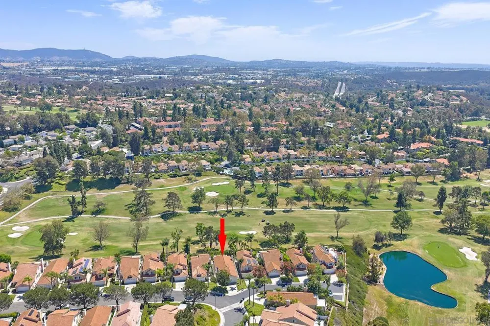 1077 Cordoba Vista, CA 92081