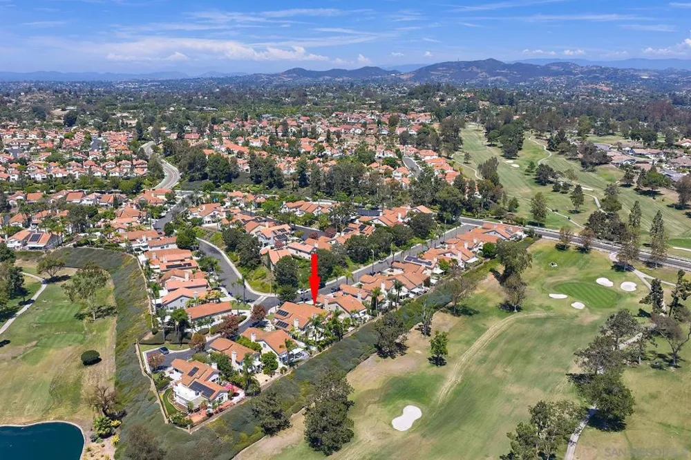1077 Cordoba Vista, CA 92081