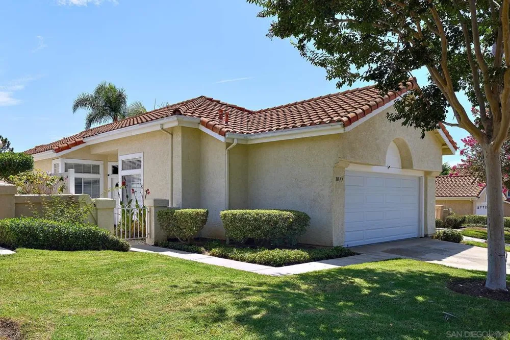 1077 Cordoba Vista, CA 92081