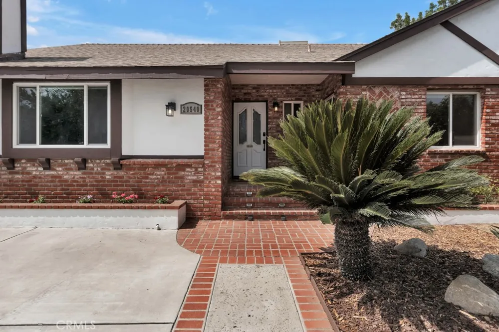 20540 Keswick Winnetka, CA 91306