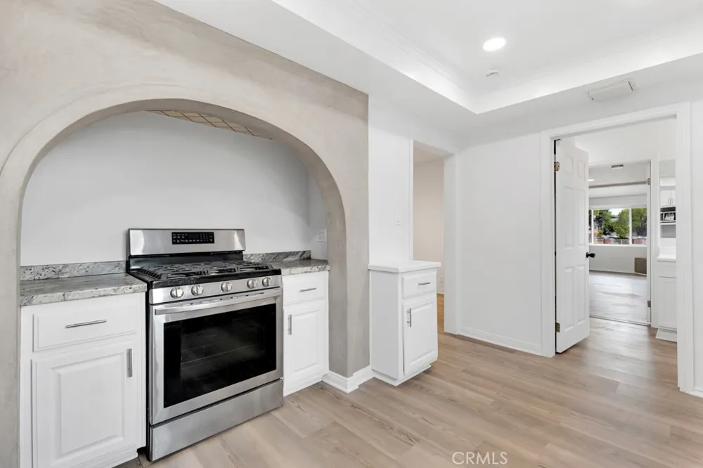 20540 Keswick Winnetka, CA 91306